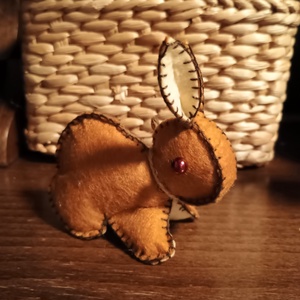 Handmade barna Húsvéti nyúl - otthon & életmód - dekoráció - dísztárgy - Meska.hu
