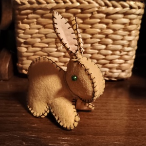 Barna nyúl szívvel - otthon & életmód - dekoráció - dísztárgy - Meska.hu