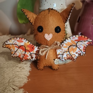 Cuki filc denevér kabala (barna, madár mintás), Otthon & Életmód, Dekoráció, Dísztárgy, Varrás, MESKA