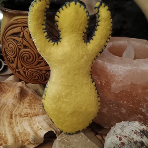 Vénusz figura (sárga, kagylóval) - otthon & életmód - dekoráció - dísztárgy - Meska.hu