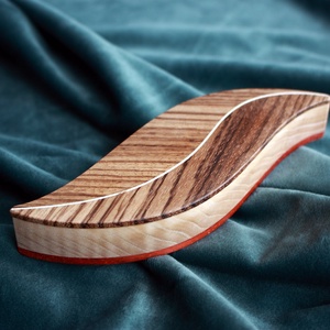 Levél alakú díszdoboz - kőris 2, Otthon & Életmód, Dekoráció, Asztal és polc dekoráció, Díszdoboz, Famegmunkálás, MESKA