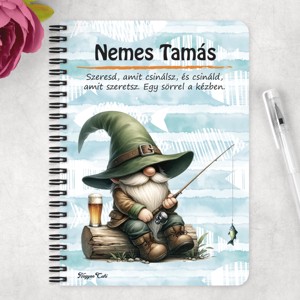 Személyre szabható - Horgász manó és egy sörös kapás mintás A6-os füzet - otthon & életmód - papír, írószer - jegyzetfüzet & napló - Meska.hu