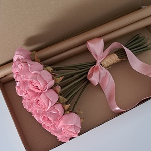 Szálas rózsa csokor - rózsaszín - kellékek & szerszámok - vegyes alapanyag - egyéb alapanyag - Meska.hu