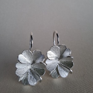 Minimalista virág alakú ezüst ékszerszett - Meska.hu