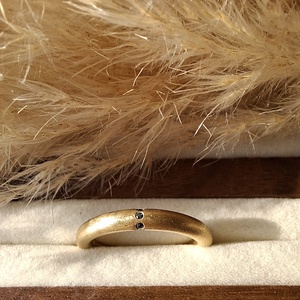 Aranyozott ezüst gyűrű kék zafírral - Meska.hu