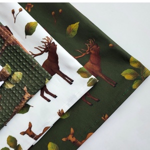 Asztali futó - VADVILÁG - szarvasbőgés, zöld- nagy méret - otthon & életmód - lakástextil - abrosz, terítő - étkezőabrosz - Meska.hu
