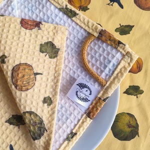 Kéztörlő kendő - Tökföld - sárga tökmező - S - otthon & életmód - konyhafelszerelés, tálalás - konyhai textil - konyharuha & törlőkendő - Meska.hu