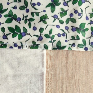 Asztali futó - áfonya, beige színben - nagy méret - otthon & életmód - lakástextil - abrosz, terítő - étkezőabrosz - Meska.hu
