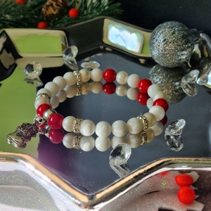 Tejszín jáde, piros jáde, kagylógyöngy karkötő  - ékszer - karkötő - ásványkarkötő - Meska.hu