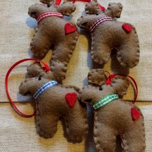 Apró rénszarvasok, karácsonyfa filc díszek - Meska.hu