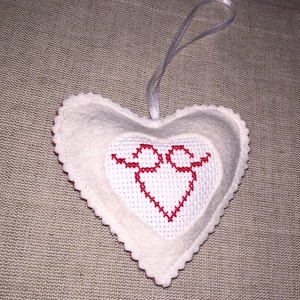 Valentinnapi szív 3. - otthon & életmód - dekoráció - fali és függő dekoráció - függődísz - Meska.hu