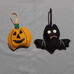 Halloween díszek, ( tök, denevér) - Meska.hu