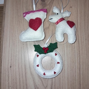 Filc karácsonyfa díszek gyapjúval töltve - Meska.hu