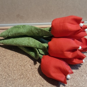 Textil tulipán ( 6szál), Otthon & Életmód, Virágdekoráció, Virágok, Szálas virág, Varrás, MESKA