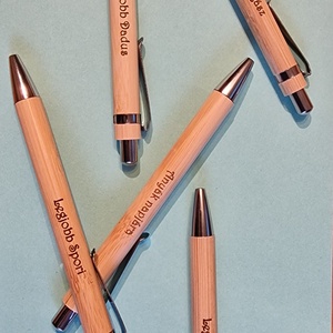 Bambusz toll egyedi felirattal , Otthon & Lakás, Papír írószer, Ceruza & Toll, Famegmunkálás, MESKA