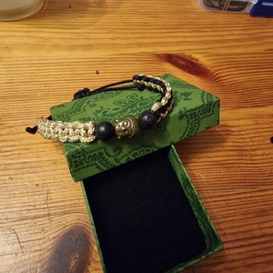 Buddha karkötő - ékszer - karkötő - fonott karkötő - Meska.hu