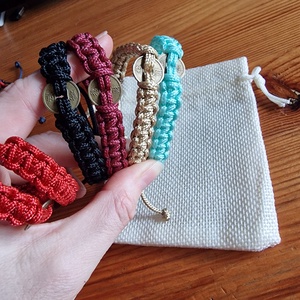 Feng shui szerencsepénzes karkötők - ékszer - karkötő - fonott karkötő - Meska.hu