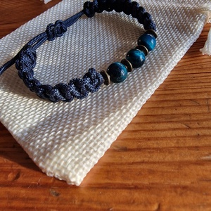 Kék tigrisszem ásvány karkötő - Meska.hu