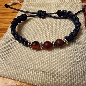 Bolygógyöngy / matt szalagos achát karkötő - Meska.hu