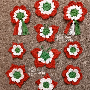 Horgolt kokárda (kis pillangó) - ékszer - kitűző és bross - Meska.hu