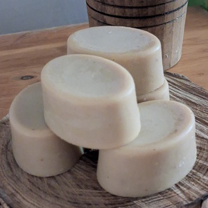 Extra Tápláló Kakaóvajas-Kókuszos szappan - Meska.hu