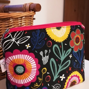 Virágos neszesszer, Táska & Tok, Neszesszer, Varrás, MESKA