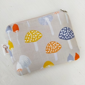 Gombás neszesszer, Táska & Tok, Neszesszer, Varrás, MESKA