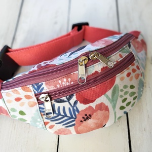 Virágos gyerek övtáska  - Meska.hu