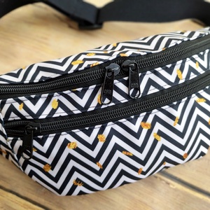 Fekete-fehér geometriai mintás övtáska , Táska & Tok, Övtáska, Varrás, MESKA
