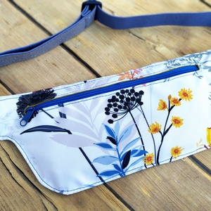 Fehér alapon virágos futós övtáska , Táska & Tok, Övtáska, Varrás, MESKA