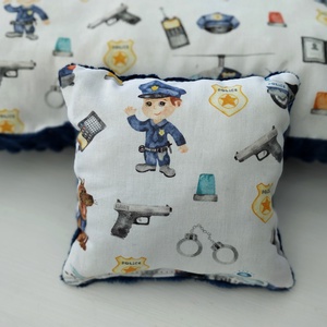 Rendőrös párna levendulapárnával - otthon & életmód - babaszoba, gyerekszoba - gyerek díszpárna - Meska.hu
