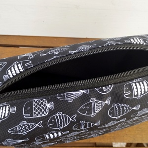 Halacskás vízlepergetős neszesszer  - táska & tok - neszesszer - Meska.hu