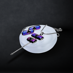 Nézz rám! dichroic üveg iparművészeti ékszerszett nyaklánc fülbevaló - ékszer - ékszerszett - Meska.hu