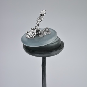 A férfi csendje ékszertartó üvegszelence, üvegöntéssel készült egyedi darab , Ékszer, Ékszertartó, Ékszerdoboz, Üvegművészet, MESKA