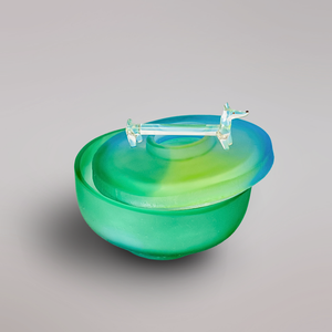 Örzőfény üvegszelence, üvegöntéssel készült kiállítási darab  - ékszer - ékszertartó - ékszerdoboz - Meska.hu