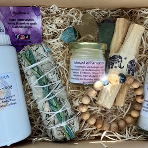 Karácsonyi ajándékcsomag - karácsony - karácsonyi ajándékozás - karácsonyi ajándékcsomagolás - Meska.hu