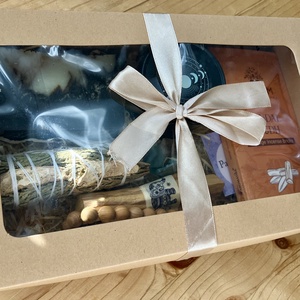 Karácsonyi ajándékcsomag - karácsony - karácsonyi ajándékozás - karácsonyi ajándékcsomagolás - Meska.hu