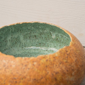 Egyedi, kőhatású nagy tál, Otthon & Életmód, Dekoráció, Asztal és polc dekoráció, Dekorációs tál, tartó, Agyagozás, Kerámia, MESKA