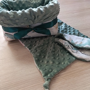 Pelenka tartó, minden tartó szundikendővel - baba - mama - pelenkázó, babafürdető kellékek - pelenkázó neszeszer, pelenkatartó - Meska.hu