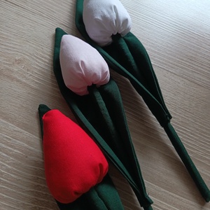 Textiltulipán, örök tulipán, anyák napi tulipán  - otthon & életmód - virágdekoráció - virágok - szálas virág - Meska.hu