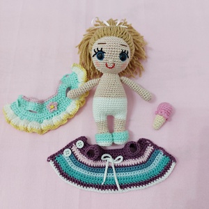 amigurumi Laura baba  - játék & sport - baba & babaház - öltöztethető baba - Meska.hu