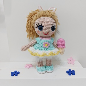 amigurumi Laura baba  - játék & sport - baba & babaház - öltöztethető baba - Meska.hu