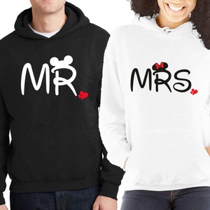 MR és MRS páros kapucnis pulóver szett. Kapucnis pulcsik valentin napra, évforulóra. Ajándék pároknak. - ruha & divat - páros szett - női-férfi páros szett - Meska.hu