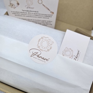 Első ajándékom-Babaváró ajándék Babaköszöntő ajándékbox - baba - mama - babalátogató ajándékcsomag - Meska.hu