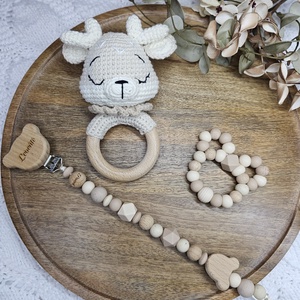 Első Ajándékom Babaköszöntő ajándékbox , Baba - mama, Baba játékok, Cumilánc, Csomózás, Gravírozás, pirográfia, MESKA