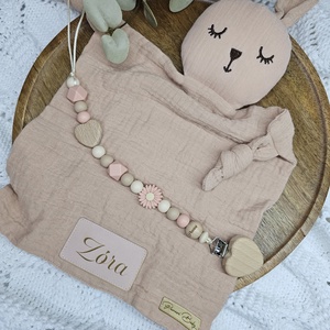 Első ajándékom - Barack nyuszis szundikendő Babaváró ajándék Babaköszöntő ajándékbox, Baba - mama, Babalátogató ajándékcsomag, Csomózás, Horgolás, MESKA