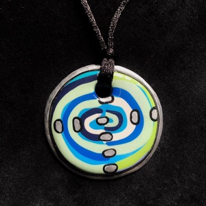 Hundertwasser stílusú nyaklánc, Ékszer, Medálos nyaklánc, Nyaklánc, Ékszerkészítés, Gyurma, MESKA