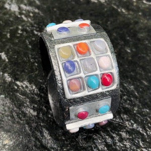 Antik hatású köves karkötő - ékszer - karkötő - széles karkötő - Meska.hu