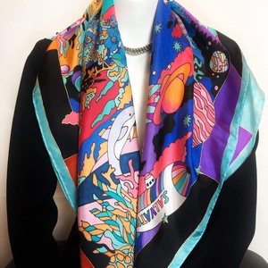 Kézzel festett selyemkendő Universe 90x90cm (Twill), Ruha & Divat, Sál, Sapka, Kendő, Vállkendő, Selyemfestés, MESKA
