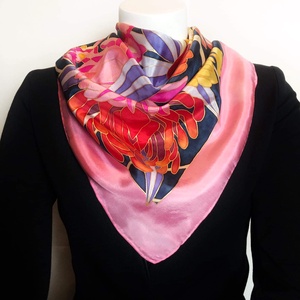 Kézzel festett selyemkendő �Flowers 75x75cm (pongé 8) - ruha & divat - sál, sapka, kendő - vállkendő - Meska.hu